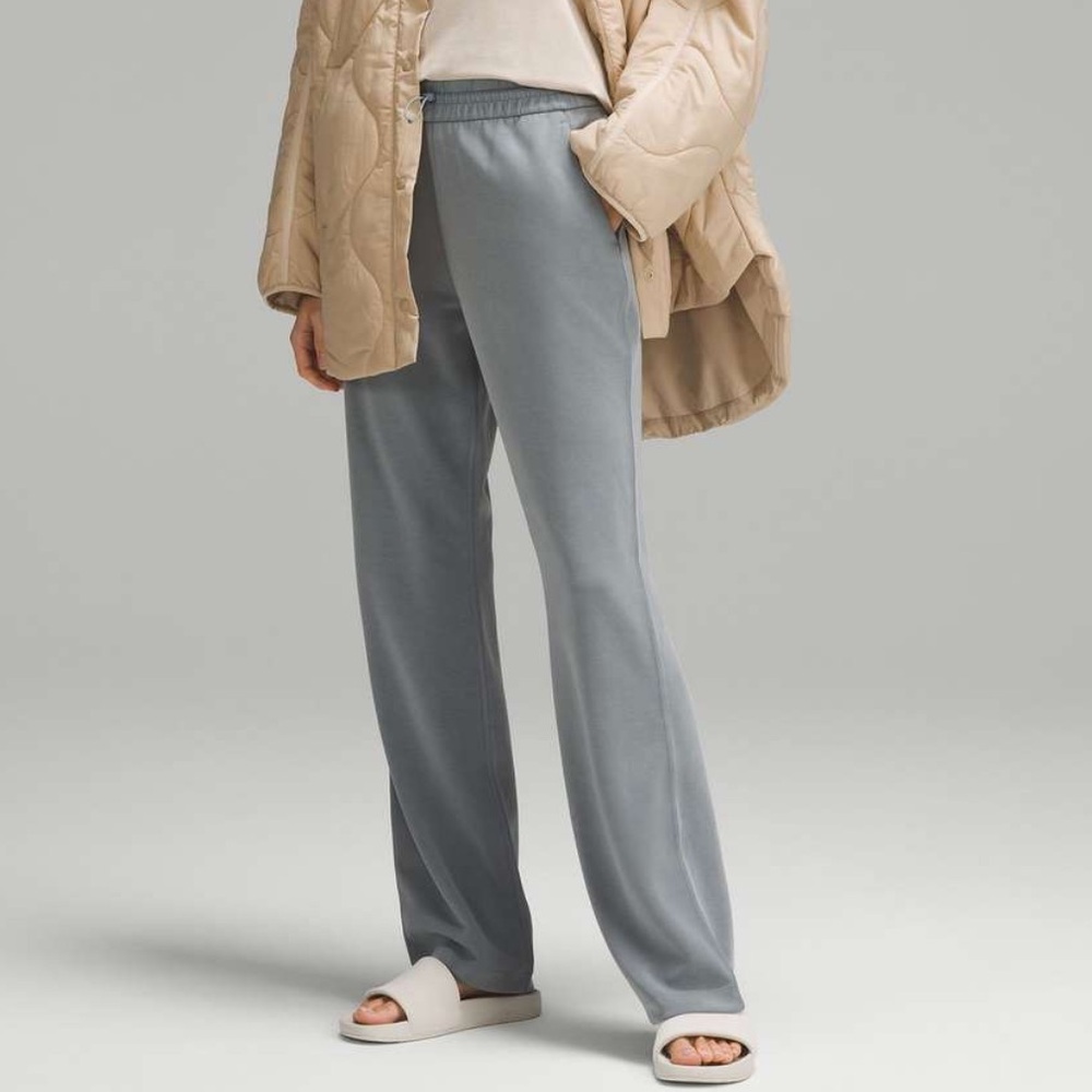 Lululemon pants